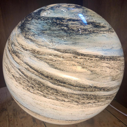 LunaCrystal – Elegante Glazen Maanlamp met Betoverende Kosmische Details voor Sfeervolle Ruimtes