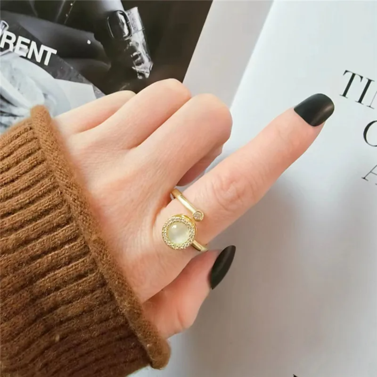 Luna Fidget Ring