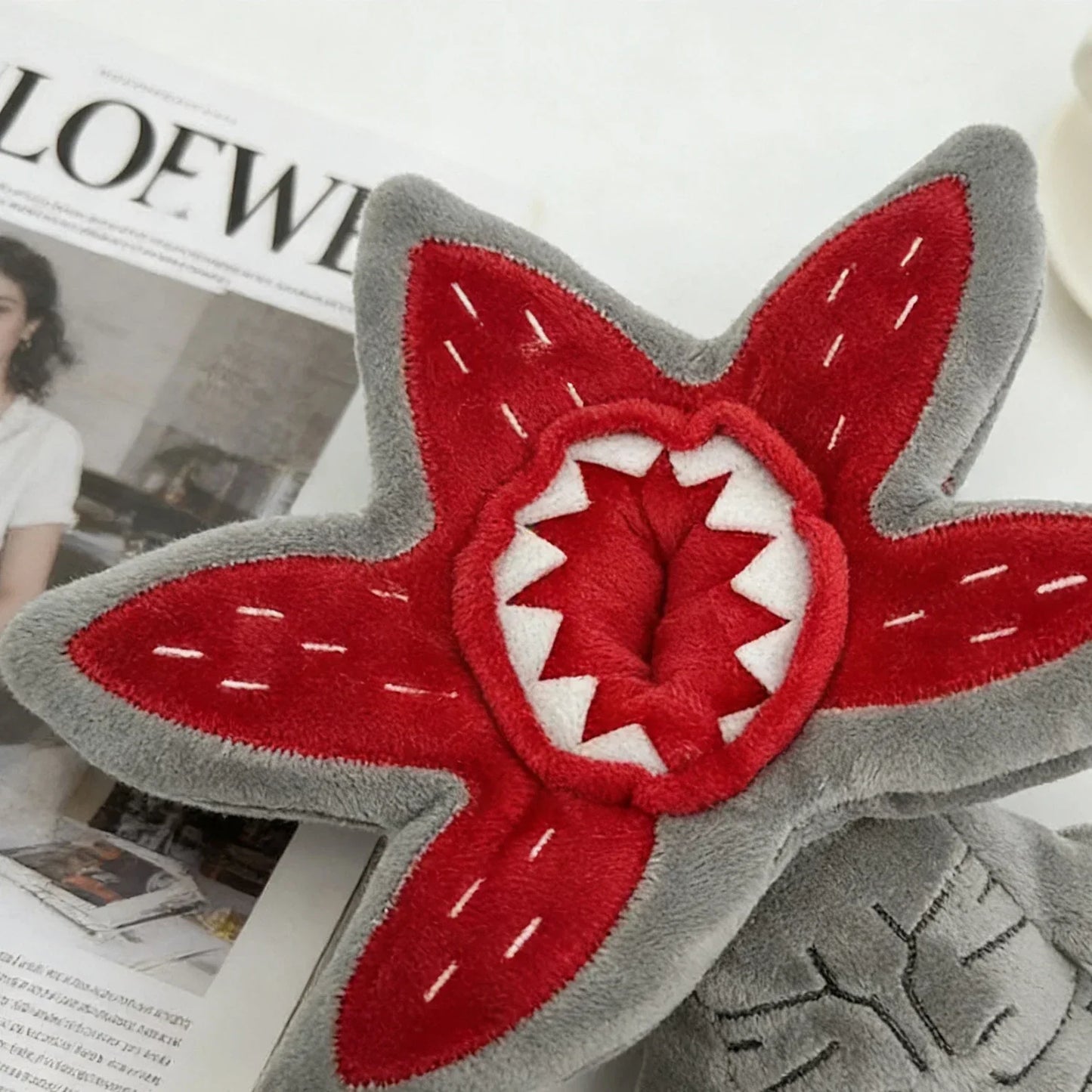 Demogorgon Pluche Speelgoed Grijs Zacht Monster Pop Halloween 2026 Cadeau Klaar Voor Kinderen