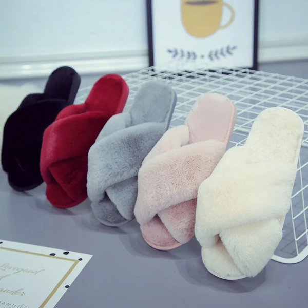 Warme Knusse Kruisband Pantoffels