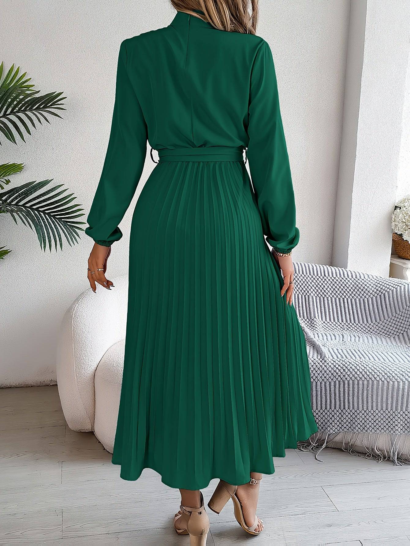 Elegante Maxi Jurk met Hoge Kraag