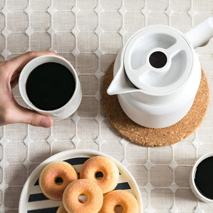 NordicTherm – Geïsoleerde Karaf met Houten Handvat voor Stijlvol Genieten