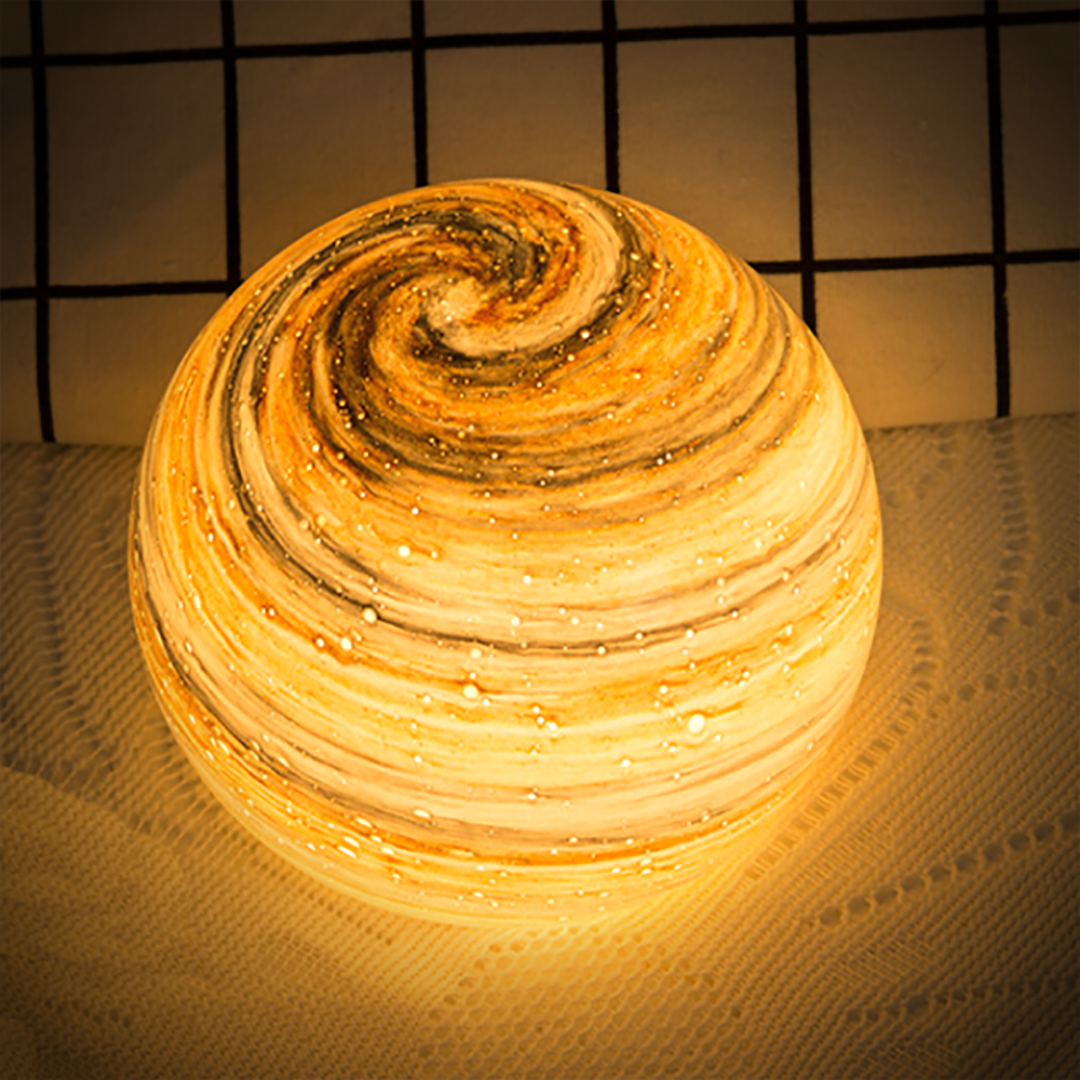 LunaCrystal – Elegante Glazen Maanlamp met Betoverende Kosmische Details voor Sfeervolle Ruimtes