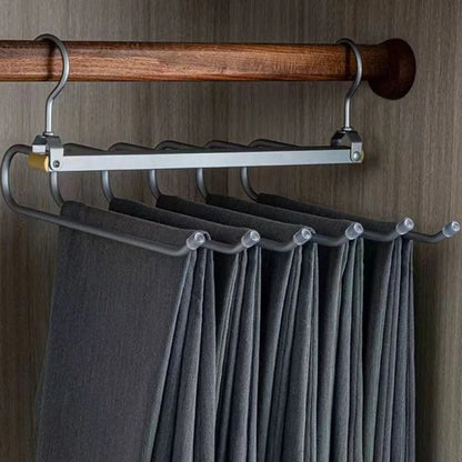 SpaceLuxe – Innovatieve Aluminium Broekhanger met Slim Design