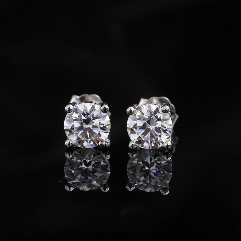 🔥2026 Hot Sale 70% KORTING!🔥Classic 4-Prong Moissanite Oorbellen