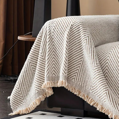 LumiWeave Luxe Herringbone Bankhoes – Stijlvolle Bescherming voor een Tijdloos Interieur