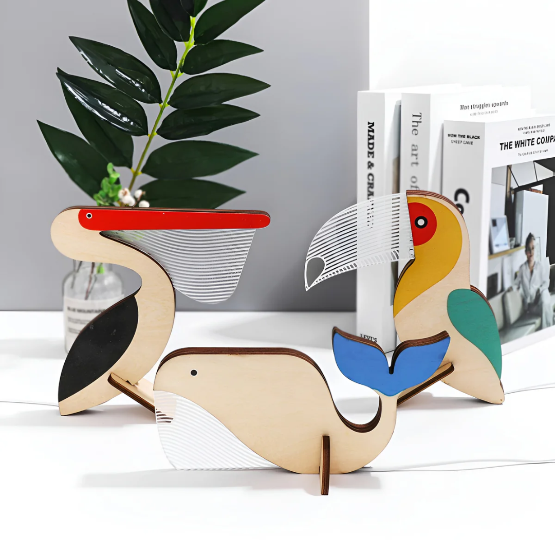 Noordse Houten Dier LED Tafellamp Sculpturaal Ontwerp
