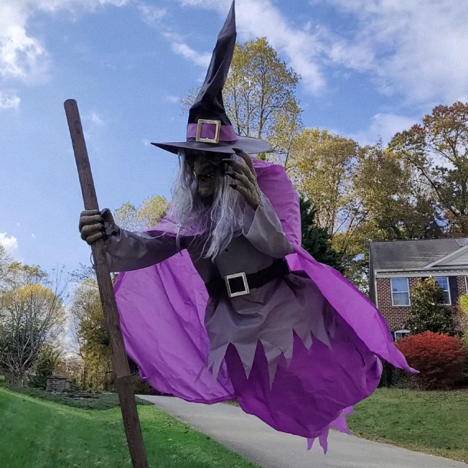 6-Foot Vliegende Heks Halloween Tuindecoratie – Angstaanjagend Buitenkunstwerk met Zweefeffect, Eenvoudige Opstelling