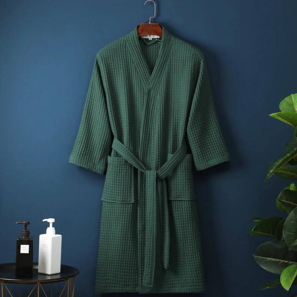 SereneLuxe – Katoenen Wafelbadjas met Elegante V-Hals
