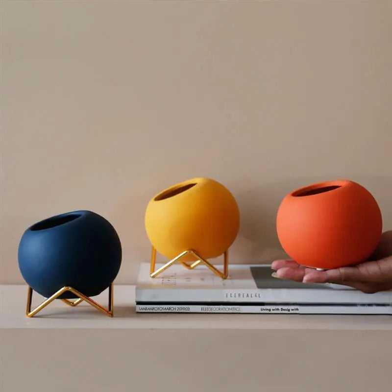 VividNest – Moderne Keramische Plantenpot met Stijlvolle Standaard