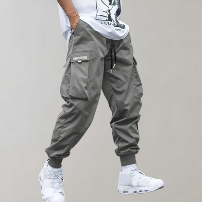 Ontspannen Pasvorm Zwarte Cargo Broek voor Mannen, Ademend en Flexibel Casual Broek met Functionele Zakjes