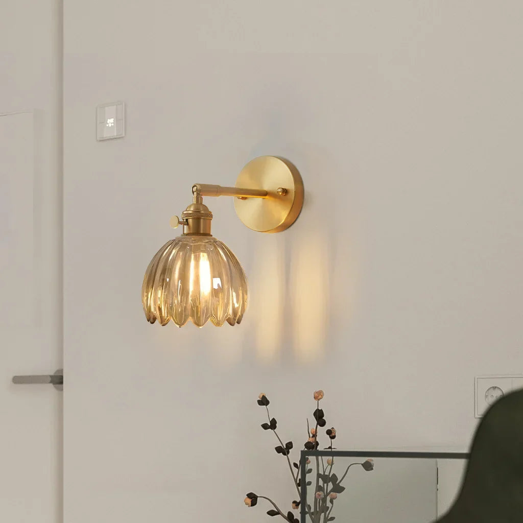 Freya Lotus glazen wandlamp