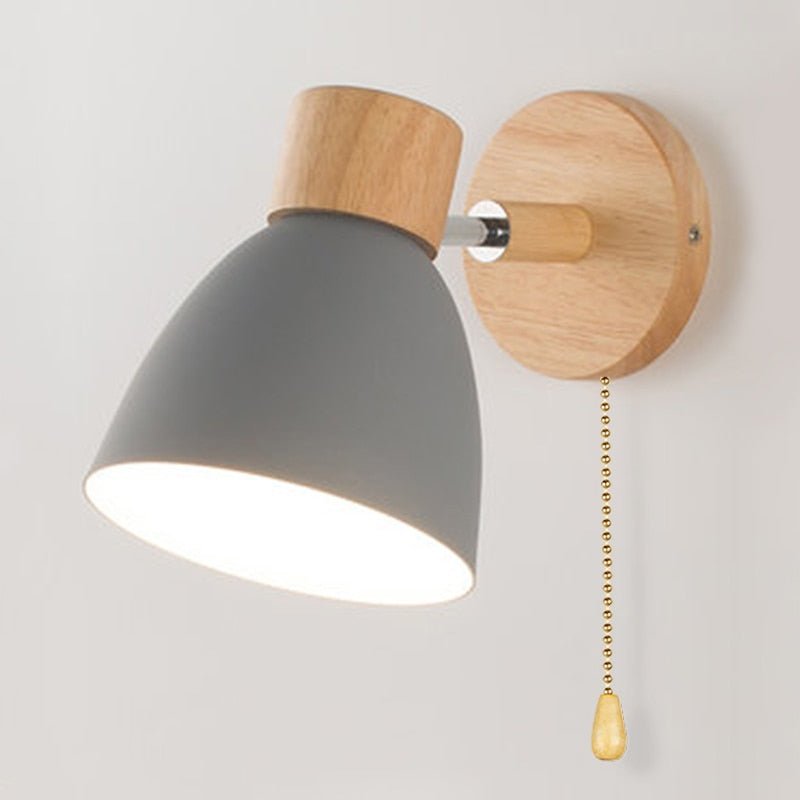 Scandinavische hangende wandlamp van hout