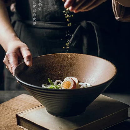 ZenBowl – Handgemaakte Japanse Keramische Ramenkom met Authentieke Ambachtelijke Afwerking