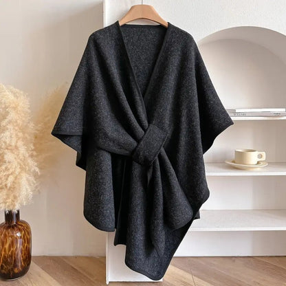 WINDWRAP – Luxueuze poncho-sjaal-jack voor alle seizoenen