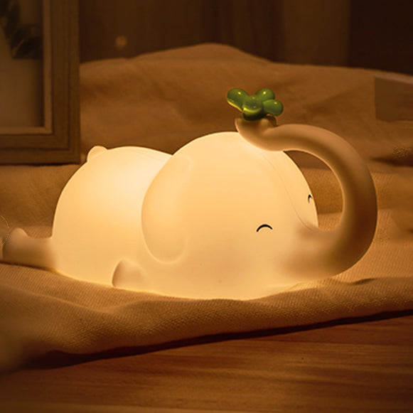 Squishy Siliconen Vliegend Olifant LED Nachtlampje - Perfect Cadeau voor Kinderen en Meisjes