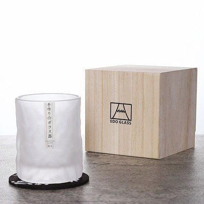 EdoGlacier – Handgesneden Edo Kiriko Whiskyglas in Luxe Houten Geschenkdoos
