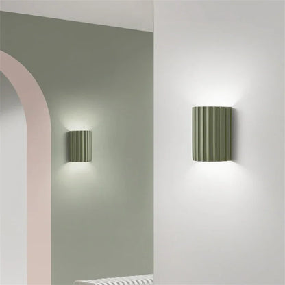Moderne Geribbelde Hars LED Wandlamp - Scandinavisch Armatuur