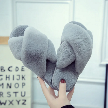 Warme Knusse Kruisband Pantoffels
