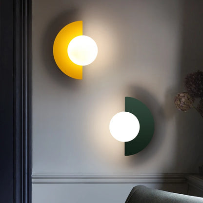 Moderne Halve Cirkel LED Wandlamp - Matglazen Bol Wandlamp
