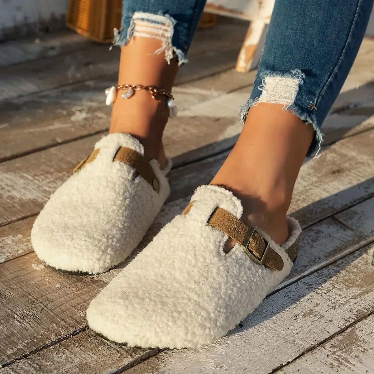 Contrortluxe - Luxe schapenwollen schoenen voor ultiem wintercomfort