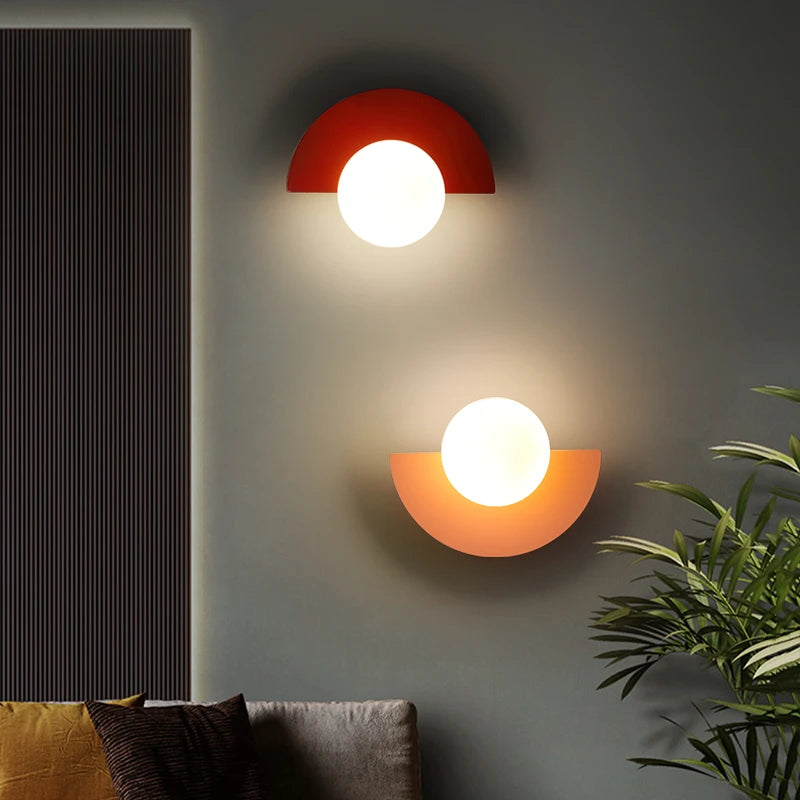 Moderne Halve Cirkel LED Wandlamp - Matglazen Bol Wandlamp