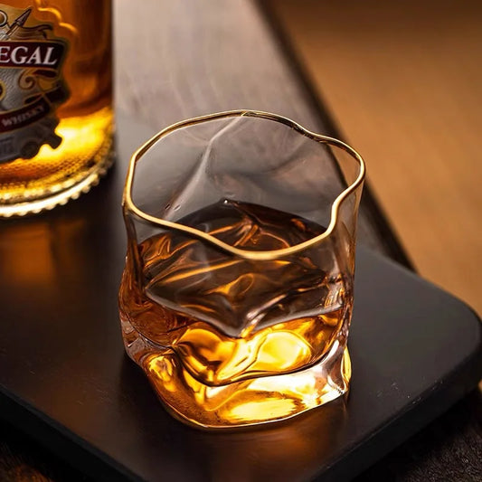 SipElegance – Luxe Textuur Whiskeyglazen voor Een verfijnde Whiskybeleving
