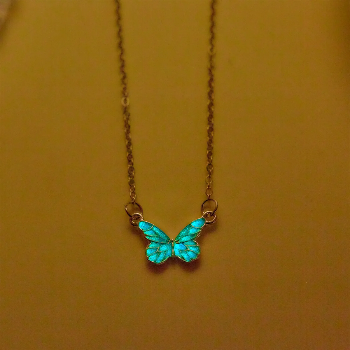 Set van Gloeiende Vlinder Ketting en Armband