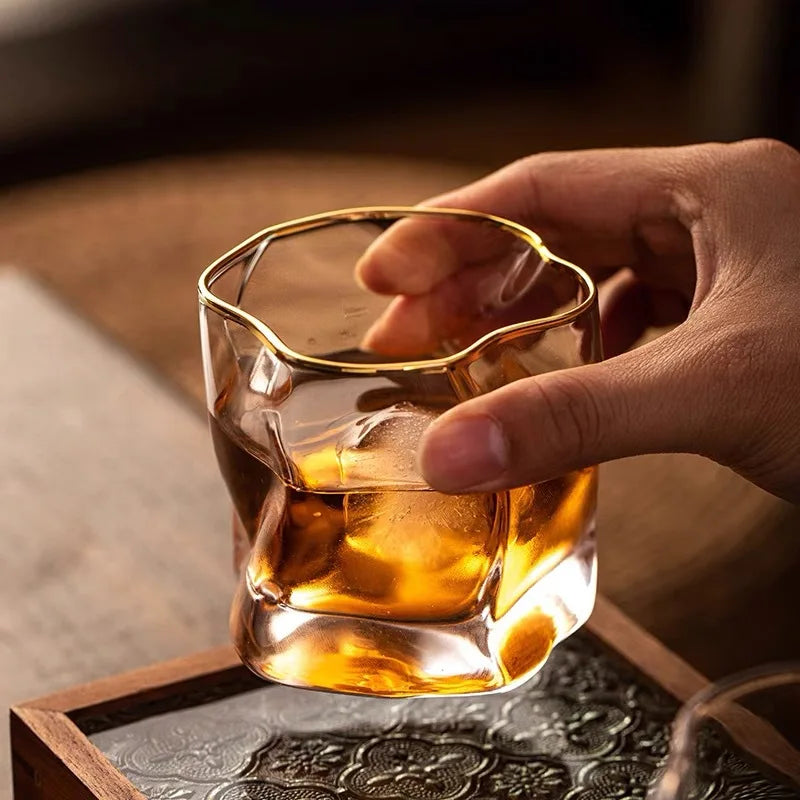 SipElegance – Luxe Textuur Whiskeyglazen voor Een verfijnde Whiskybeleving