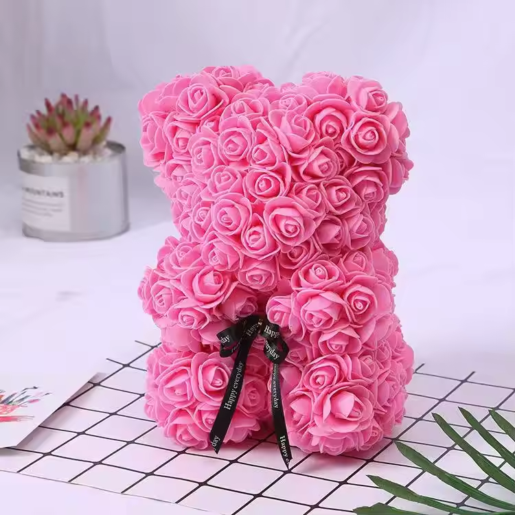 Kunst Teddybeer van Rozen met Geschenkdoos