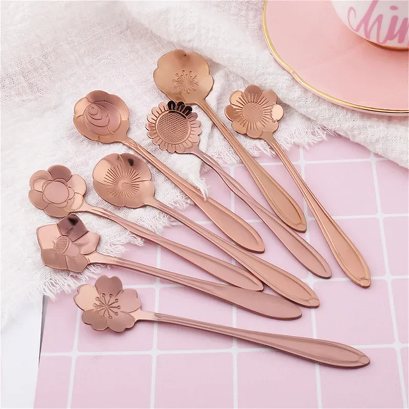 8-Delige Bloem RVS Koffielepel Set - Elegante Dessertlepels