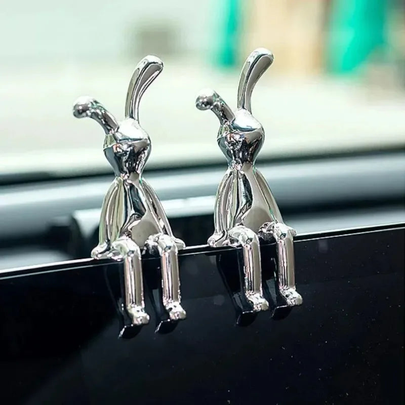 Gevat verchroomd Konijn Beeldje - Auto Dashboard & Bureau Decoratie