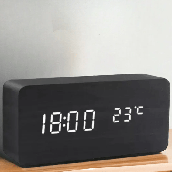 WoodSense LED houten klok - Stemgestuurd & stijlvol voor elke kamer