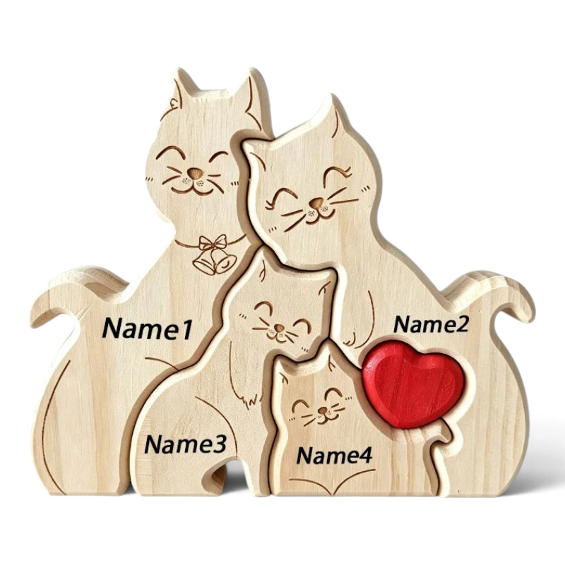 By Levin gepersonaliseerde houten kattenfamilie puzzel met gegraveerde namen en een rood hartje als decoratie