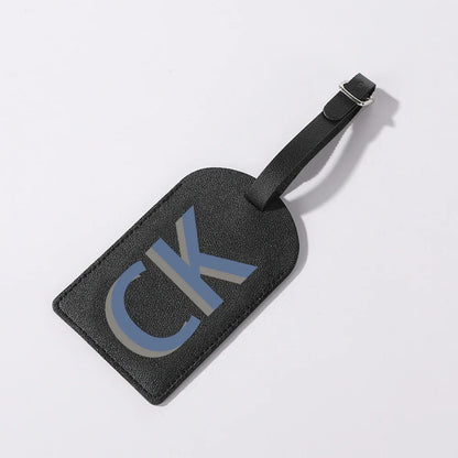 Gepersonaliseerd PU-Lederen Kofferlabel met Monogram – Luxe Bagagelabel op Maat