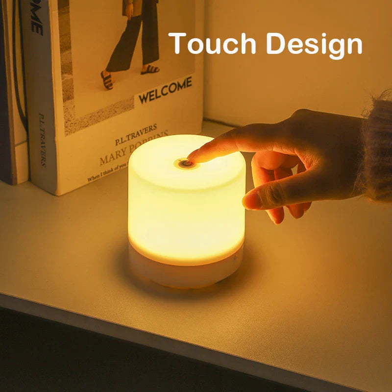 GlowEase – Compacte LED Nachtlamp met Aanraakdimming
