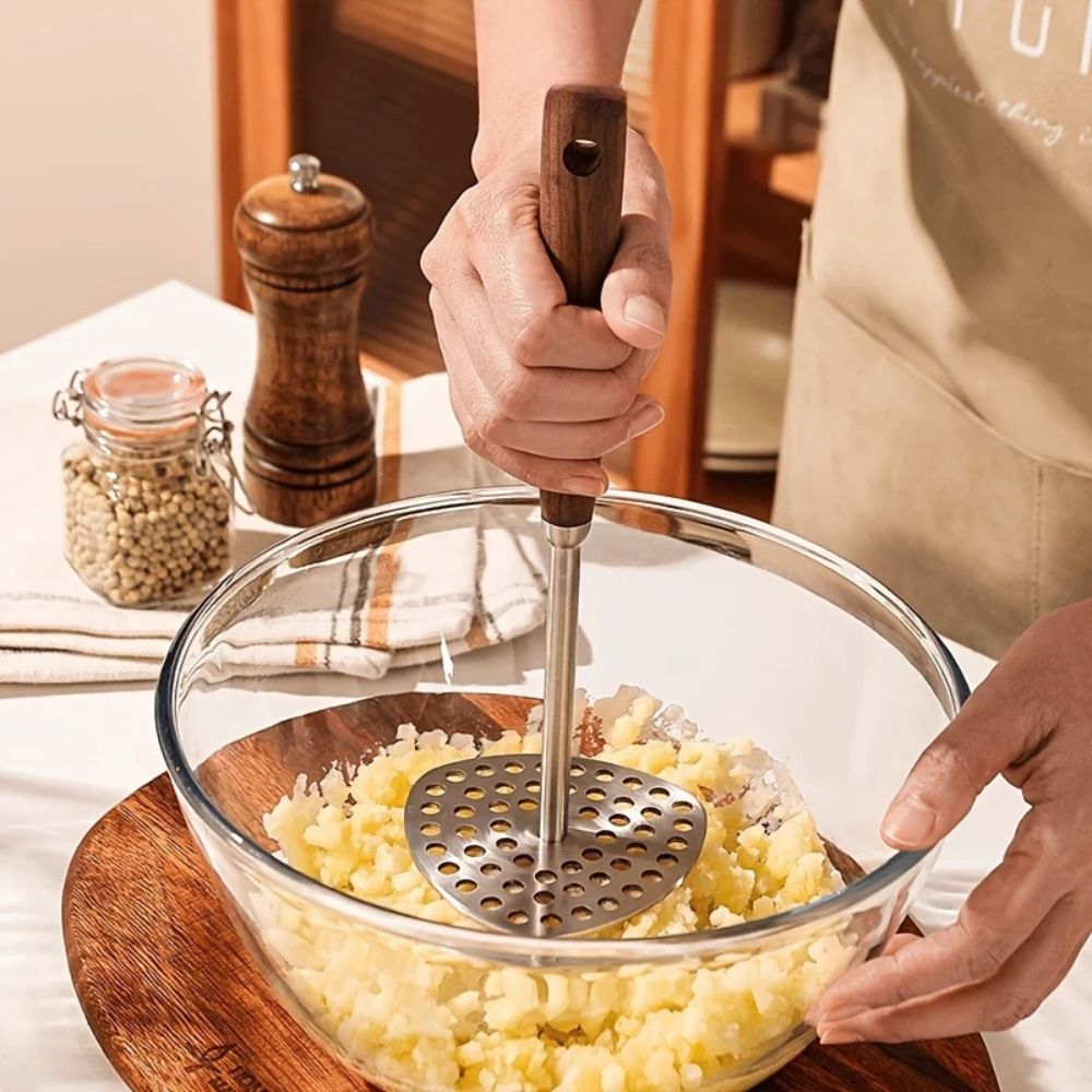 PureMash Elegant Aardappelstamper – Roestvrijstaal Design voor Moeiteloos Pureren