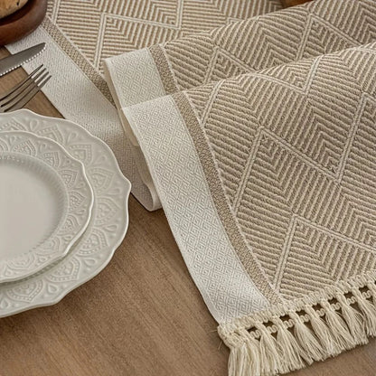 LoomÉtoile Luxe Geweven Tafelloper – Stijlvolle Textuur voor een Warm Interieur