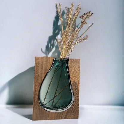 ScandiEdge – Minimalistische Vaas met Natuurlijke Elegantie