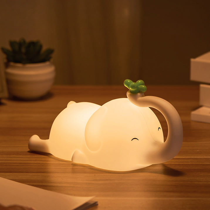 Squishy Siliconen Vliegend Olifant LED Nachtlampje - Perfect Cadeau voor Kinderen en Meisjes