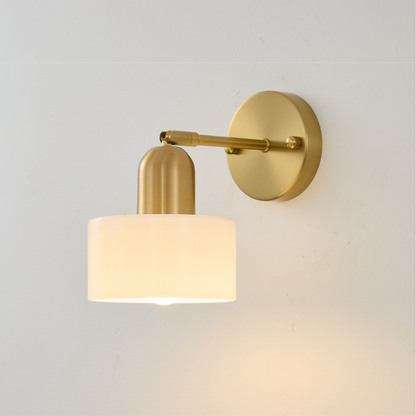 Bauhaus Wandlamp met Gekleurd Glas