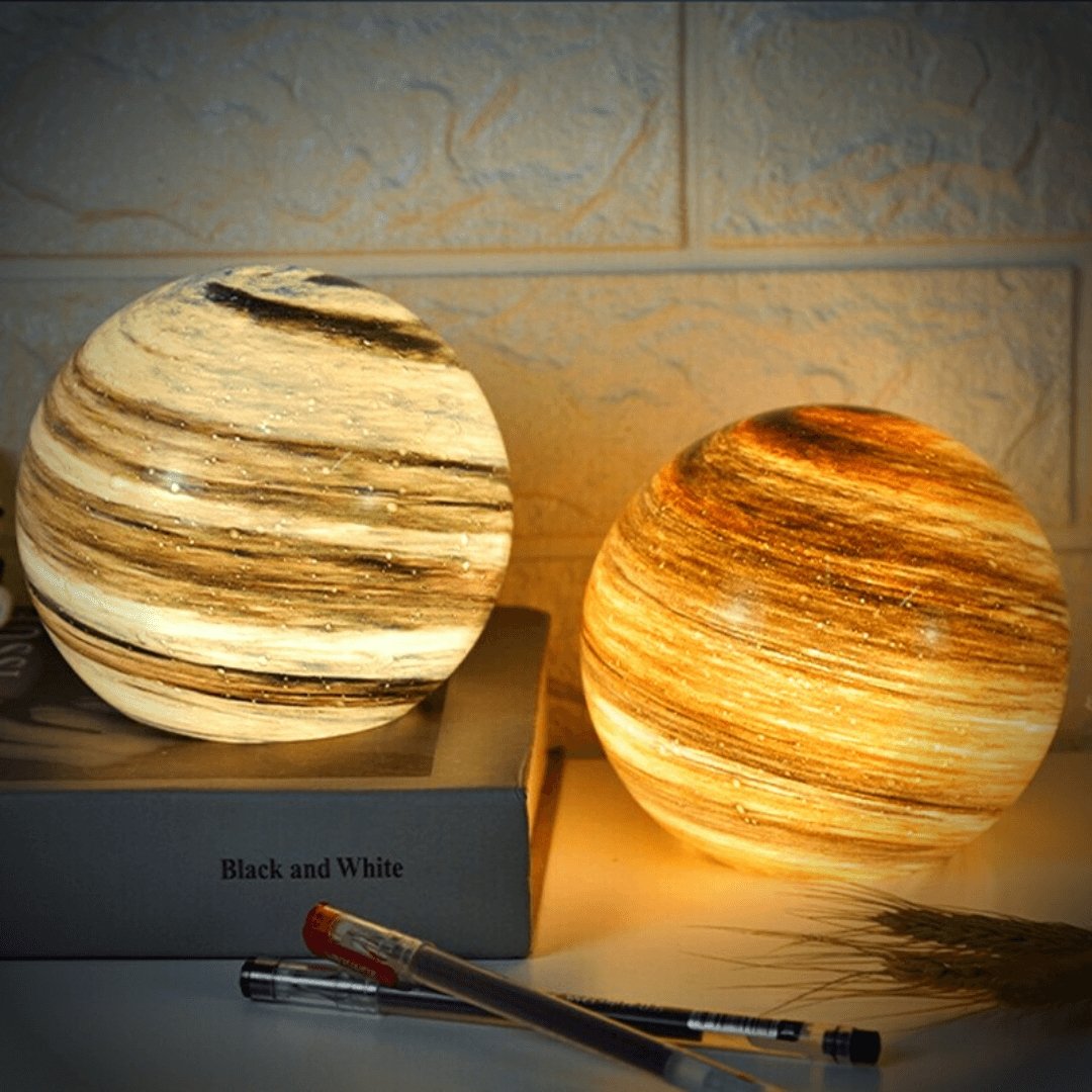 LunaCrystal – Elegante Glazen Maanlamp met Betoverende Kosmische Details voor Sfeervolle Ruimtes