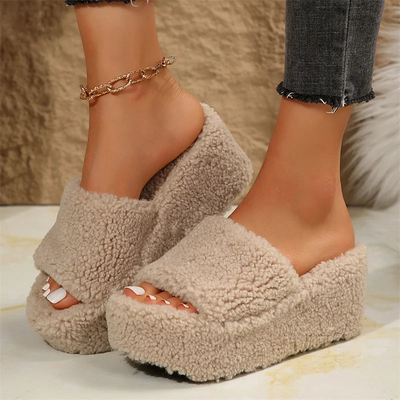 Chique Sleehakpantoffels