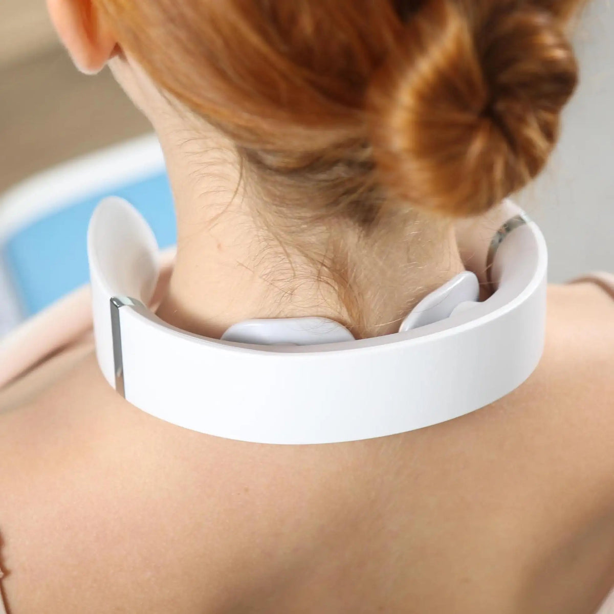 NeuroPulse Nekmassageapparaat
