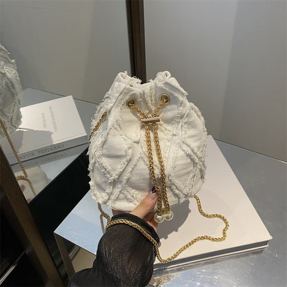 Jeanvelle Tas
