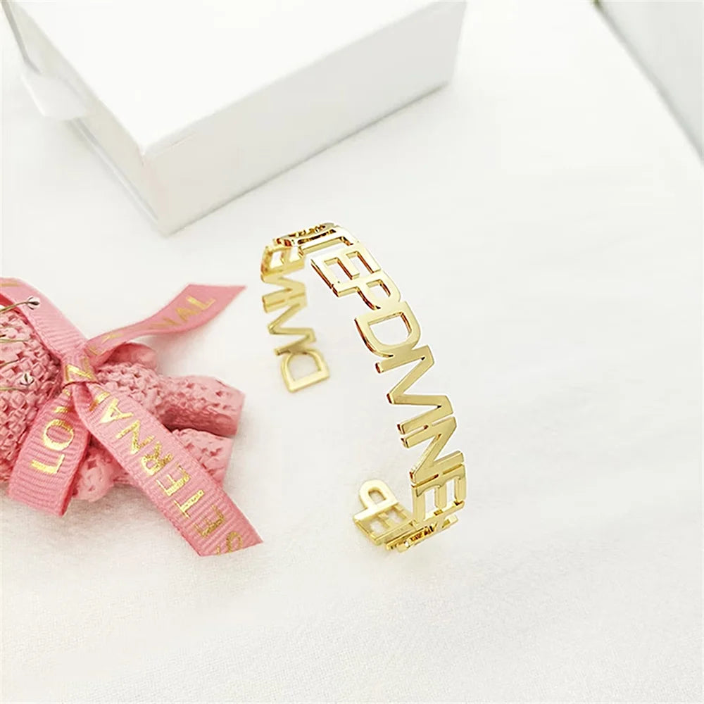 Namefinity Armband