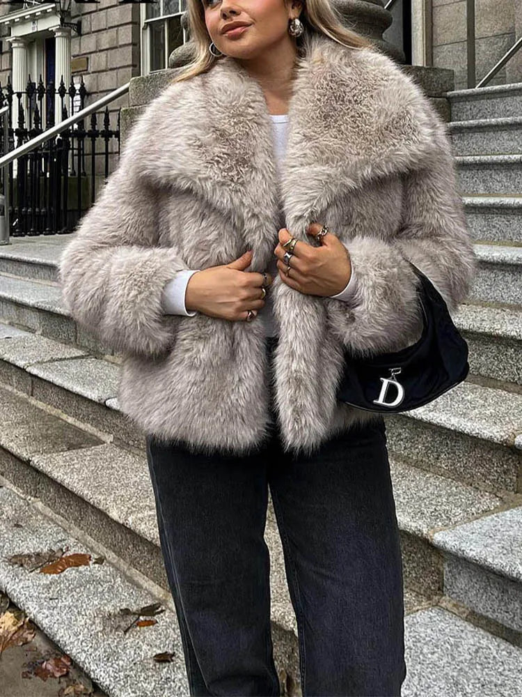 Luxe Cropped Faux Fur Jas