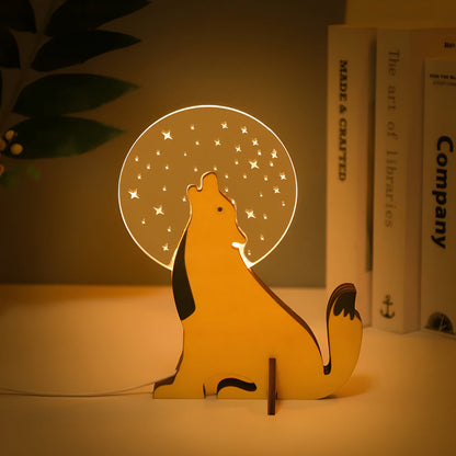Noordse Houten Dier LED Tafellamp Sculpturaal Ontwerp