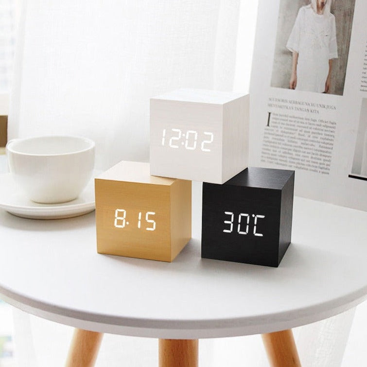 LumiCube – Stijlvolle LED Wekker met Minimalistisch Design & Slimme Functies