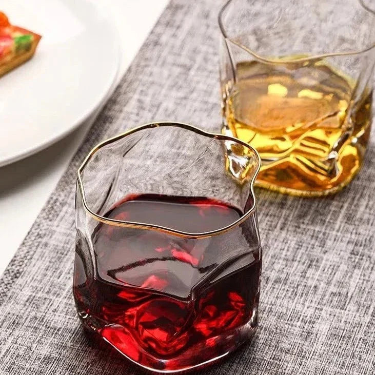 SipElegance – Luxe Textuur Whiskeyglazen voor Een verfijnde Whiskybeleving